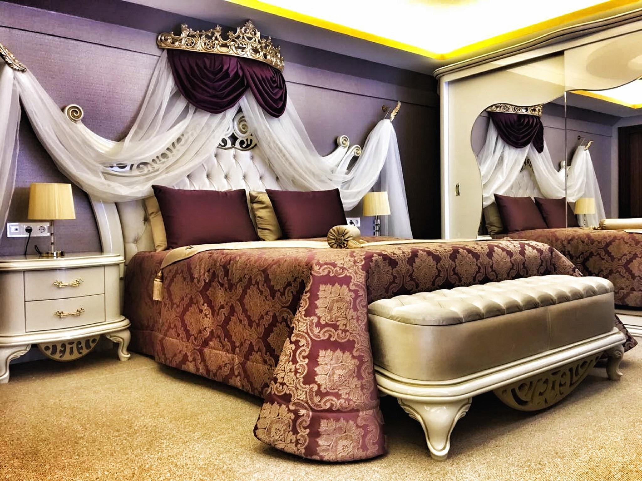 Royal Life Exclusive מלון